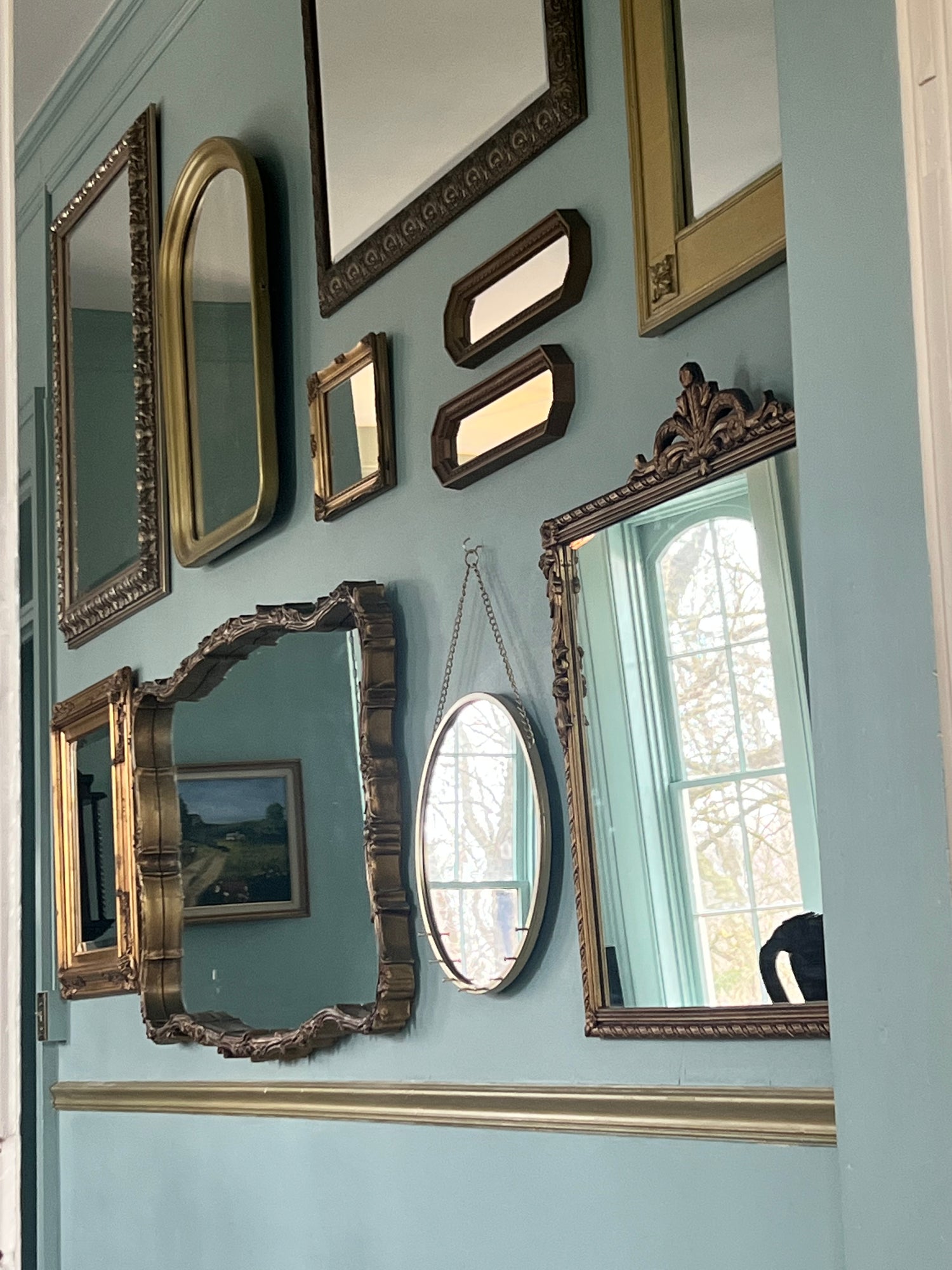photography space, professional photography, lancaster ohio, columbus ohio wedding venue, mirrors, natural light